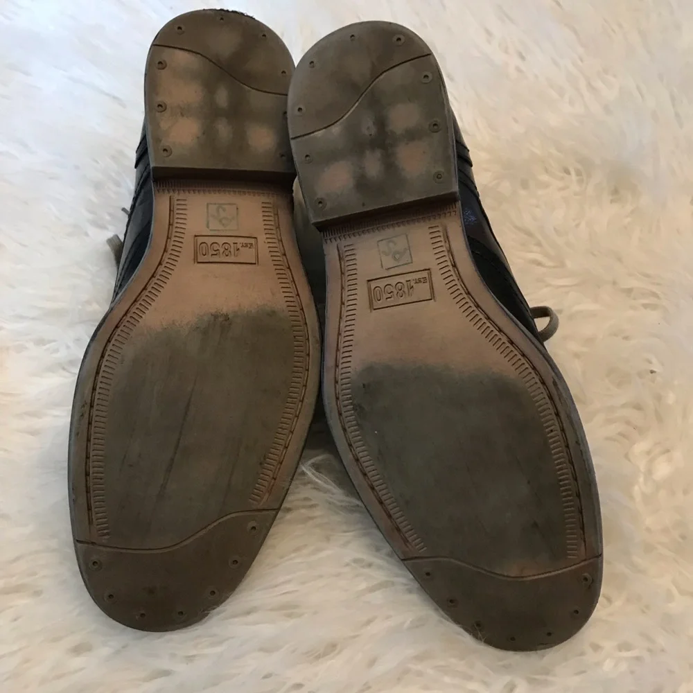 Johnston &‎ Murphy J&M 1850 black leather loafers